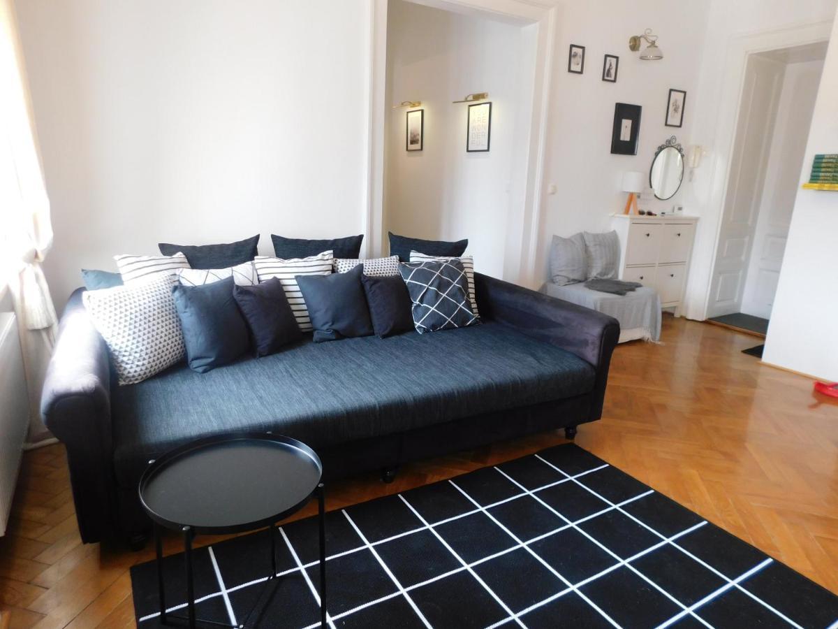 Cosy Resy Place Ljubljana Ngoại thất bức ảnh